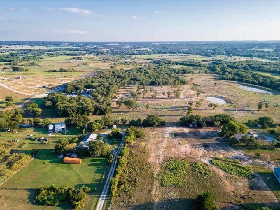 2 acres in Wise County