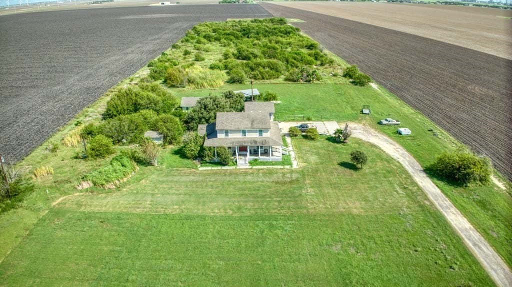 11 acres in San Patricio County - photo 9