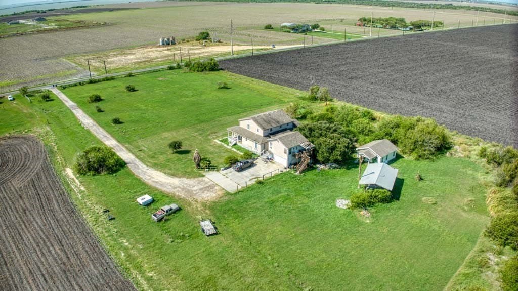 11 acres in San Patricio County - photo 10