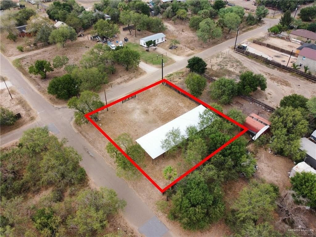 0.32 acres in Hidalgo County - photo 9