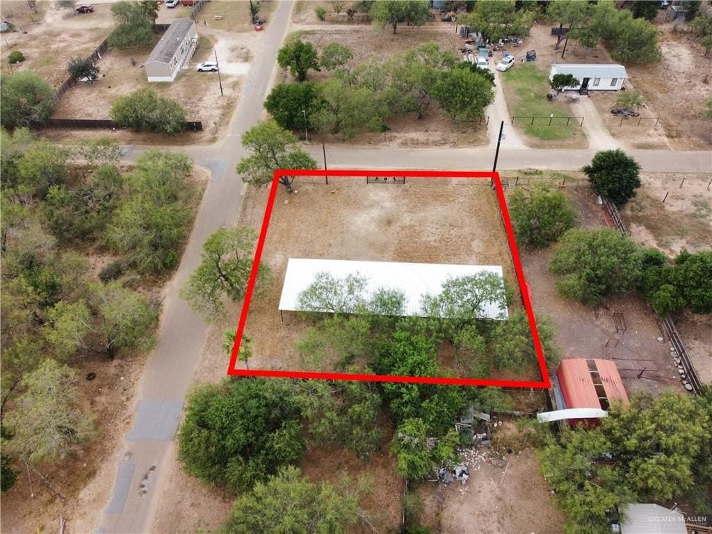 0.32 acres in Hidalgo County - photo 8