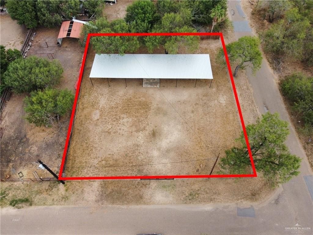 0.32 acres in Hidalgo County - photo 2