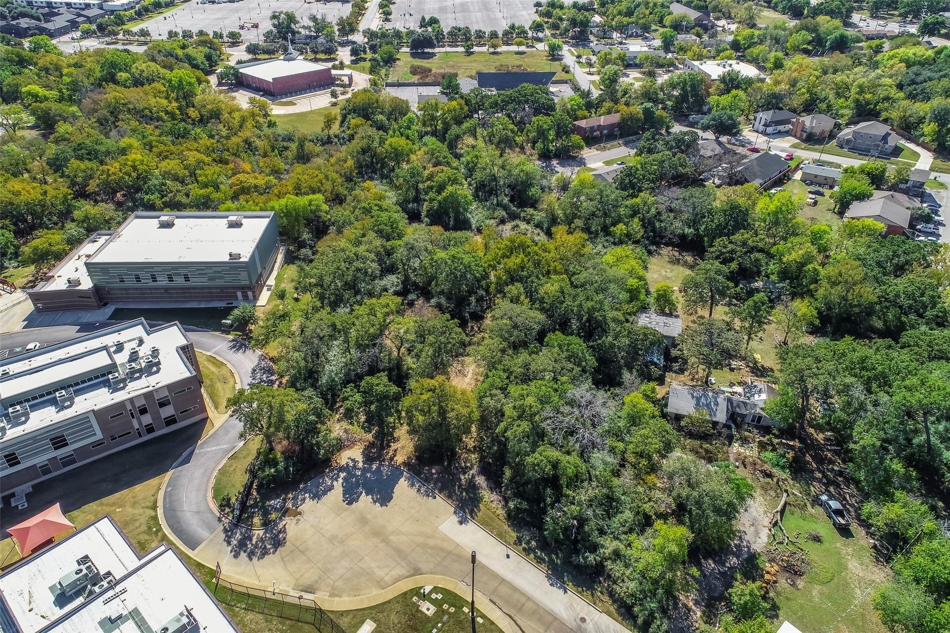 1.16 acres in Tarrant County gallery image 3