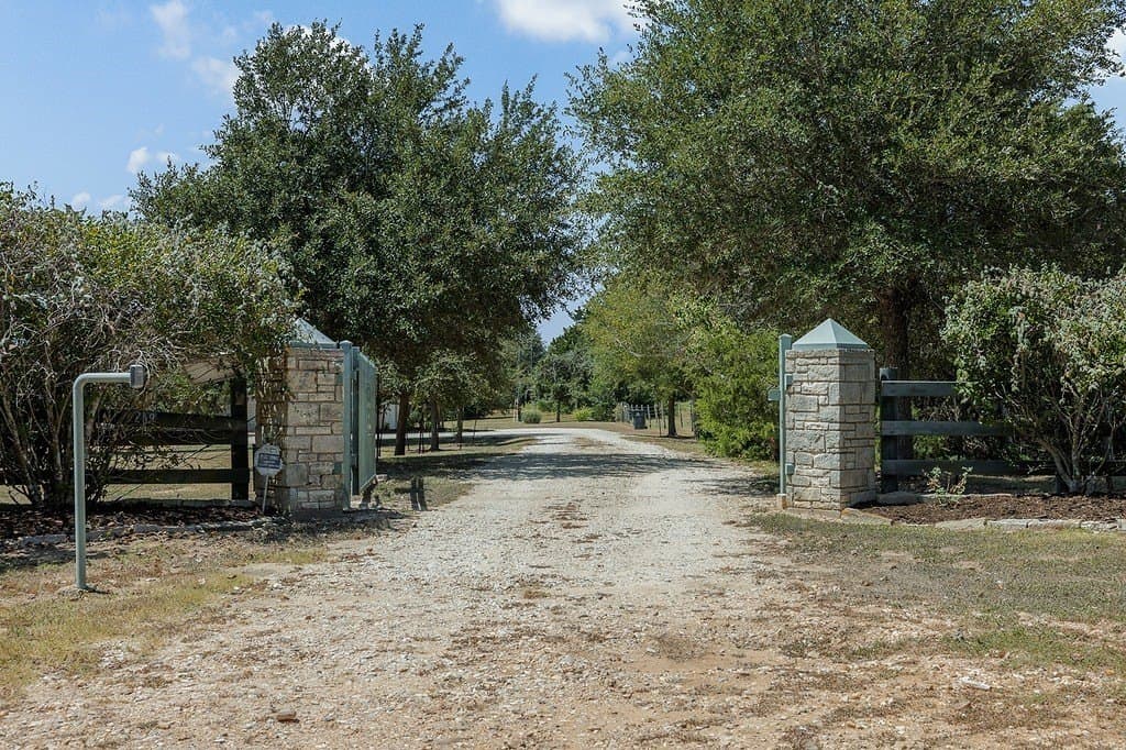 15.82 acres in Fayette County - photo 4
