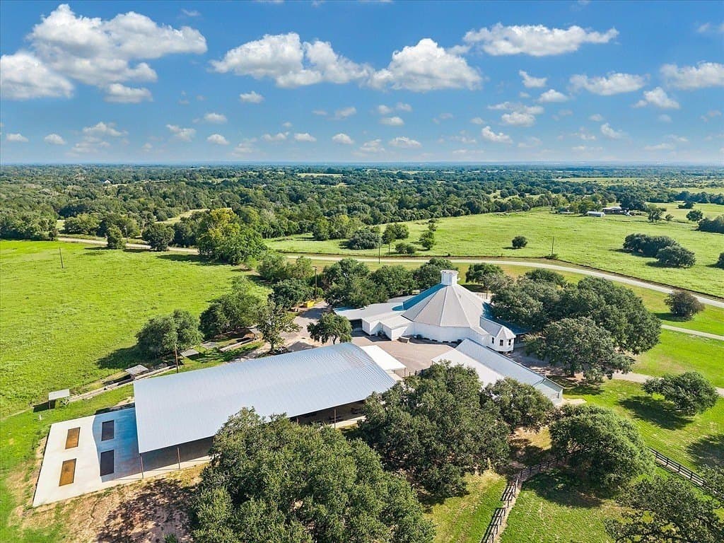 4.37 acres in Austin County - photo 13