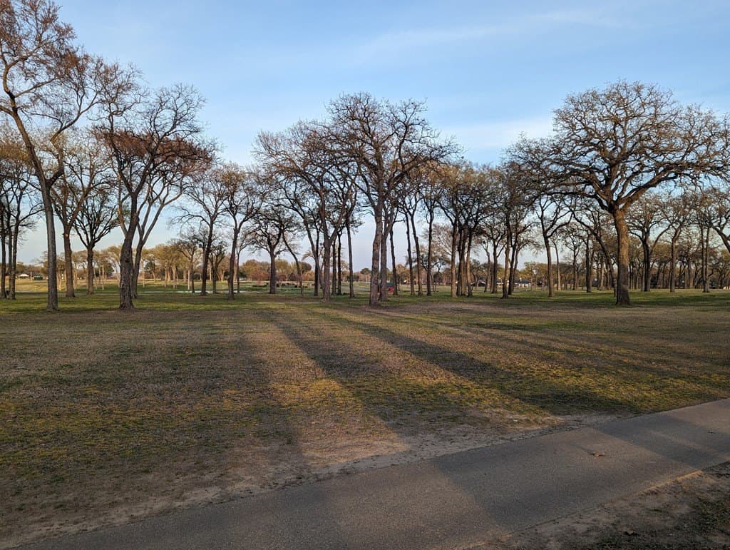 0.37 acres in Kaufman County - photo 16