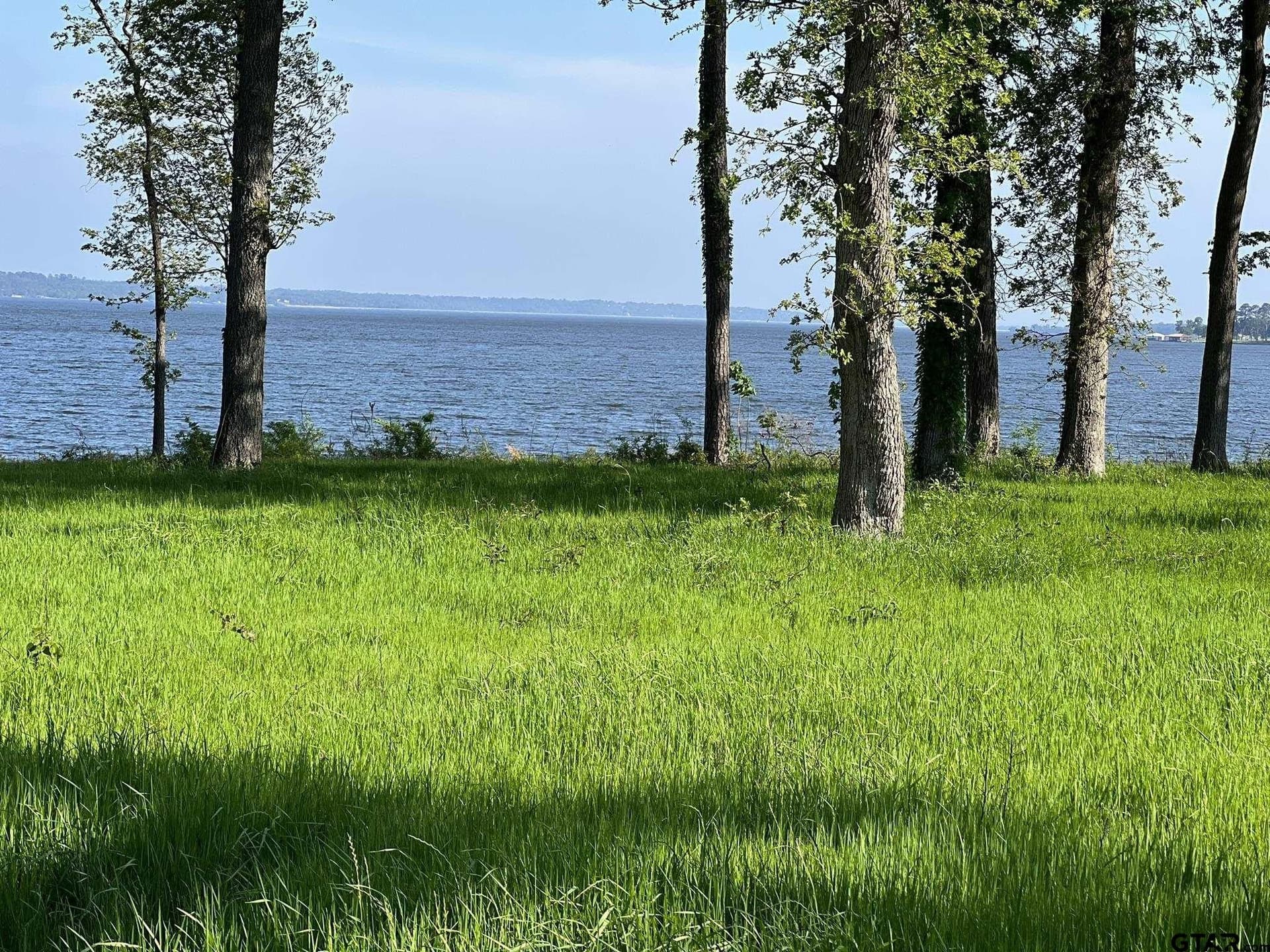 0.89 acres in Henderson County - photo 11
