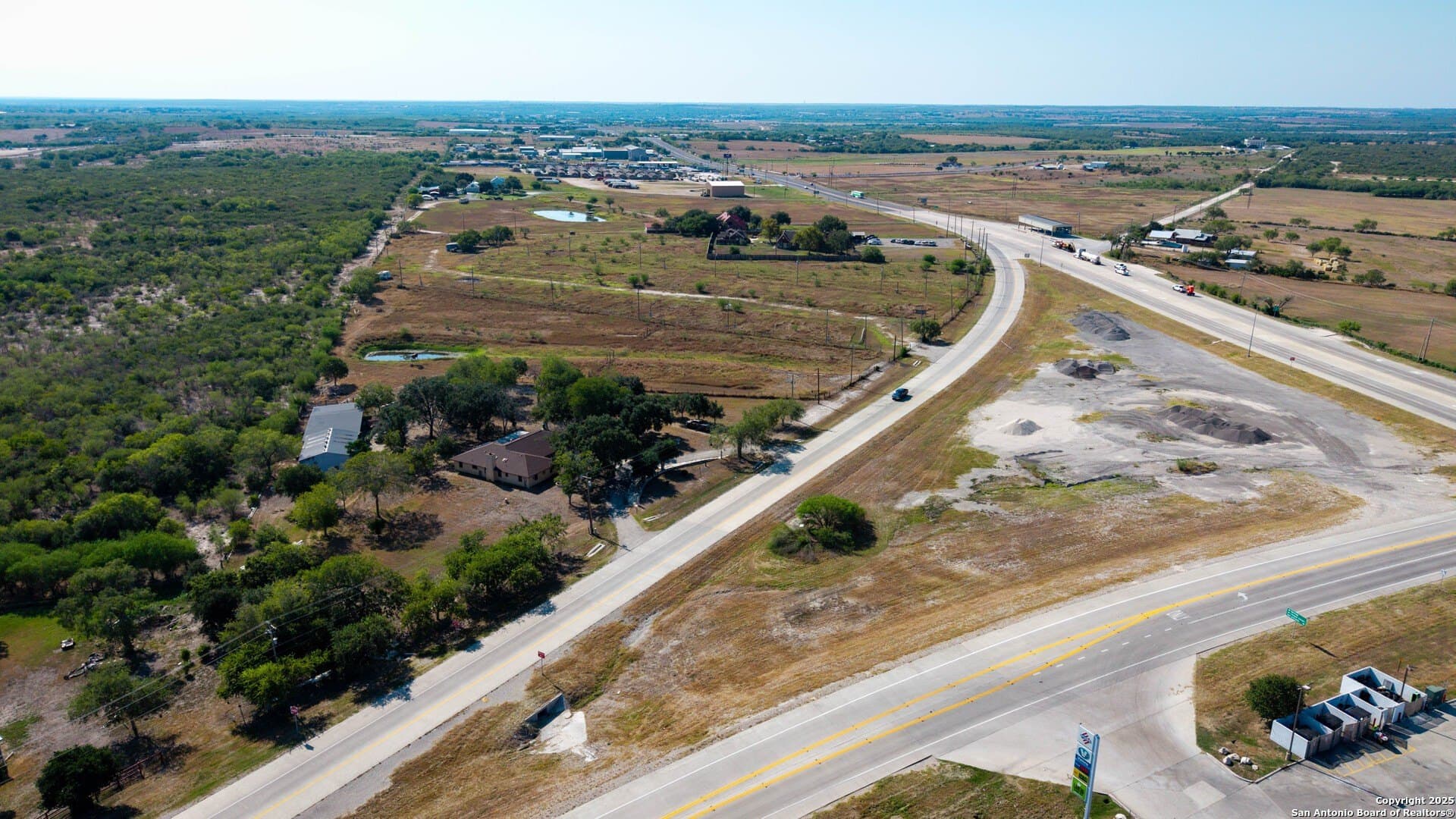 12.1 acres in Karnes County - photo 33