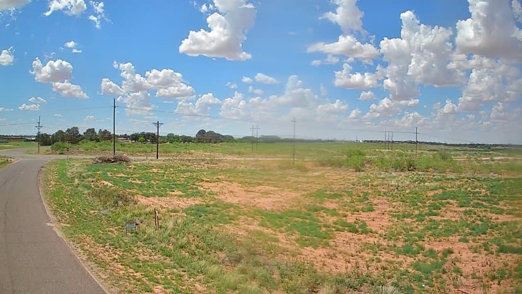 1.68 acres in Gaines County gallery image 4
