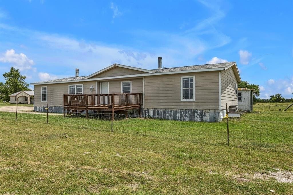 9.81 acres in Kaufman County gallery image 2