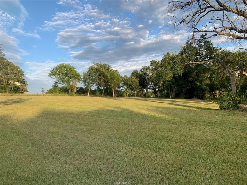 2.26 acres in Grimes County - photo 13