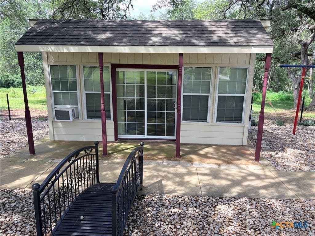 20 acres in Hays County - photo 14
