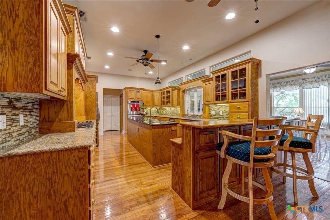 20 acres in Hays County - photo 21