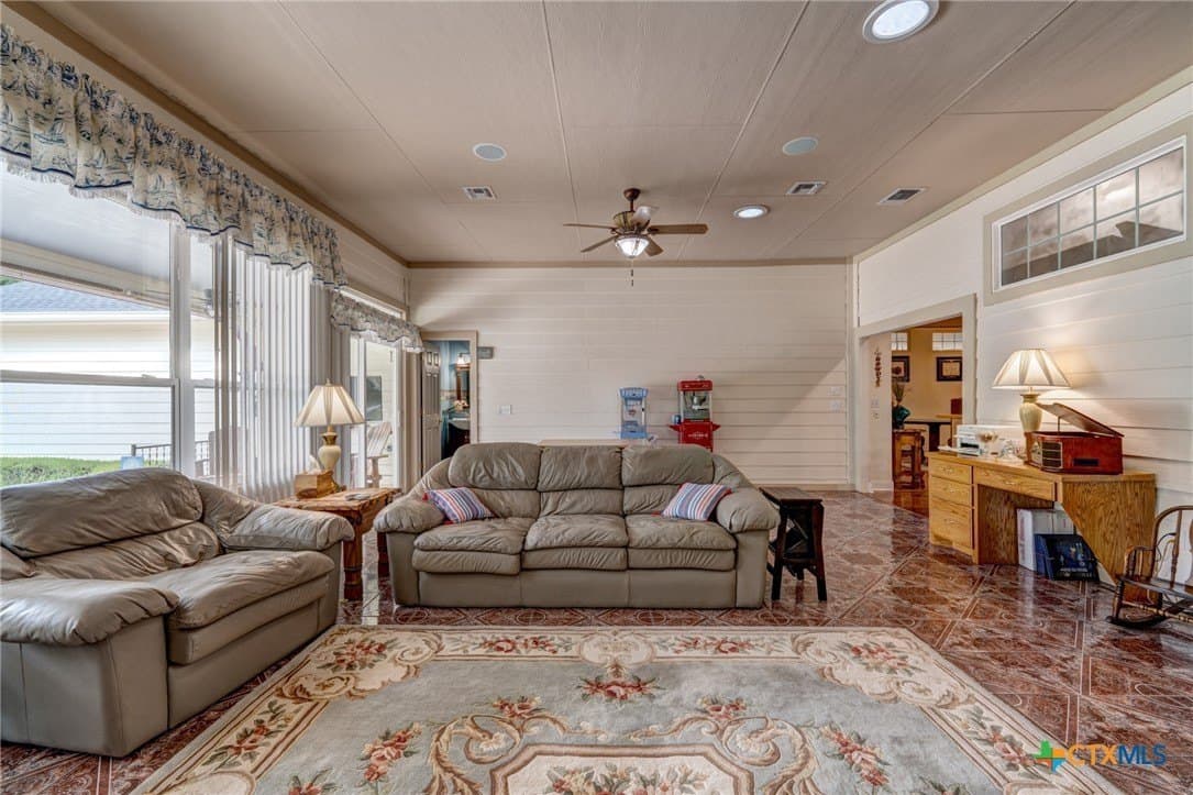 20 acres in Hays County - photo 36