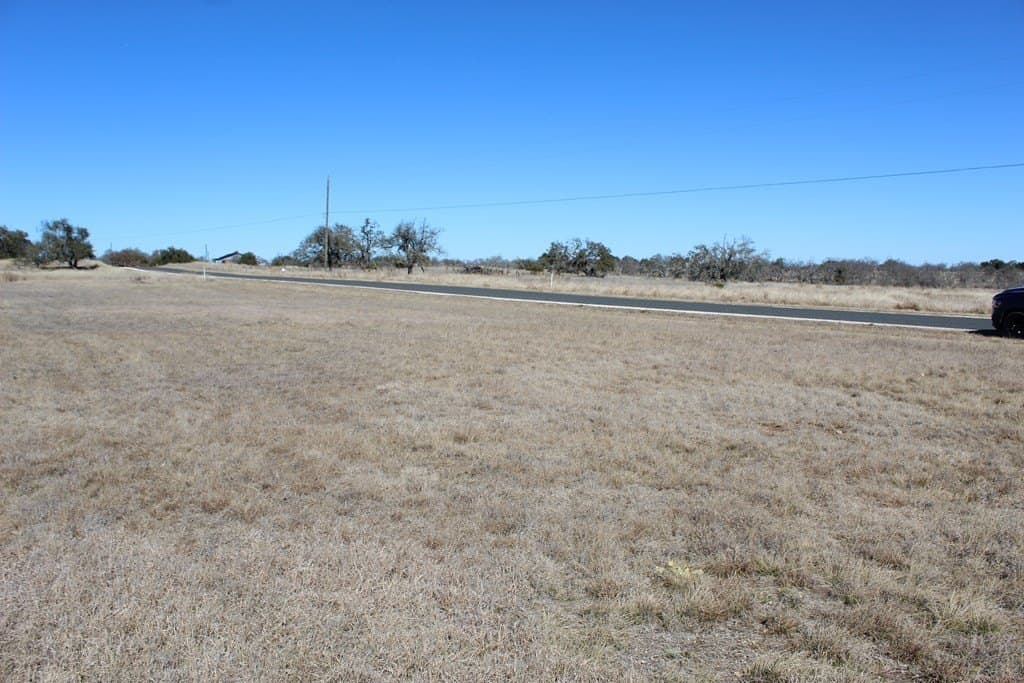 5.16 acres in Kerr County - photo 4