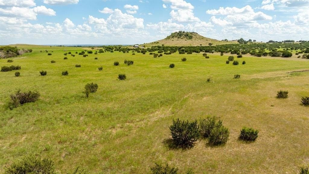 11 acres in Bosque County gallery image 3