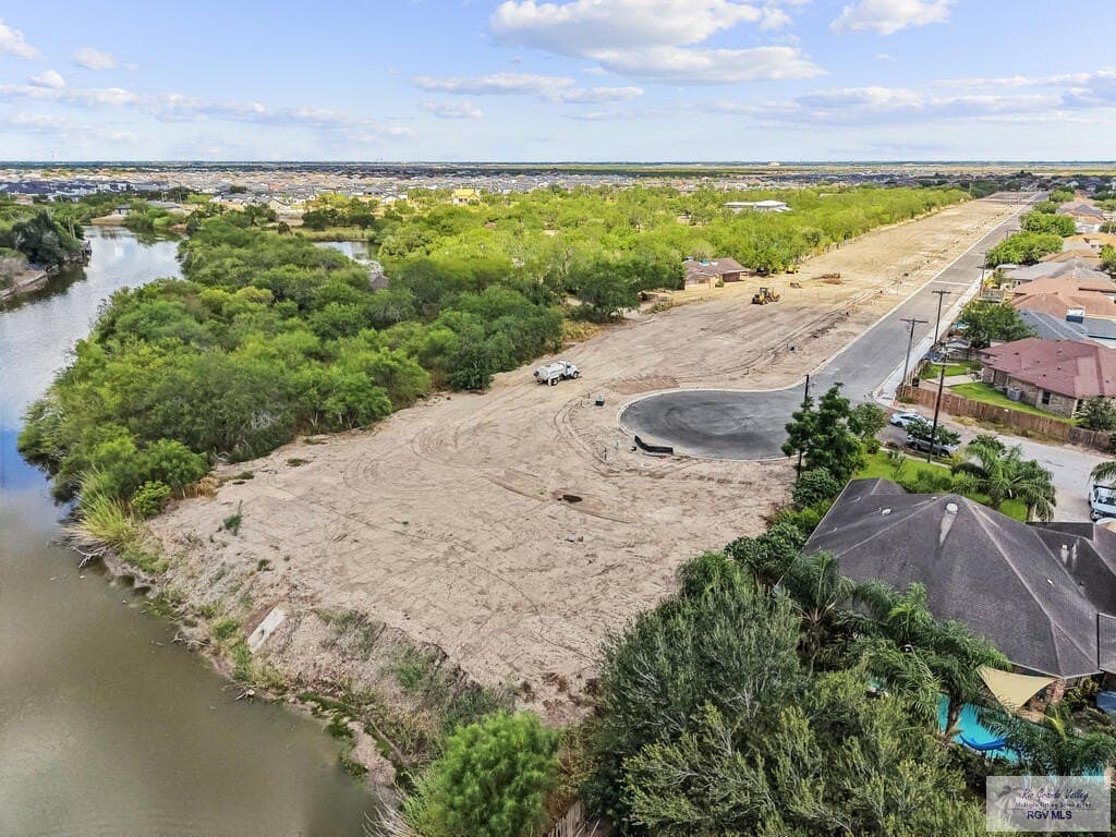 0.15 acres in CAMERON County - photo 4