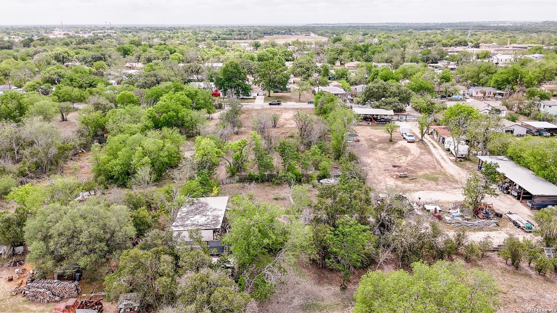1.05 acres in Bexar County gallery image 4