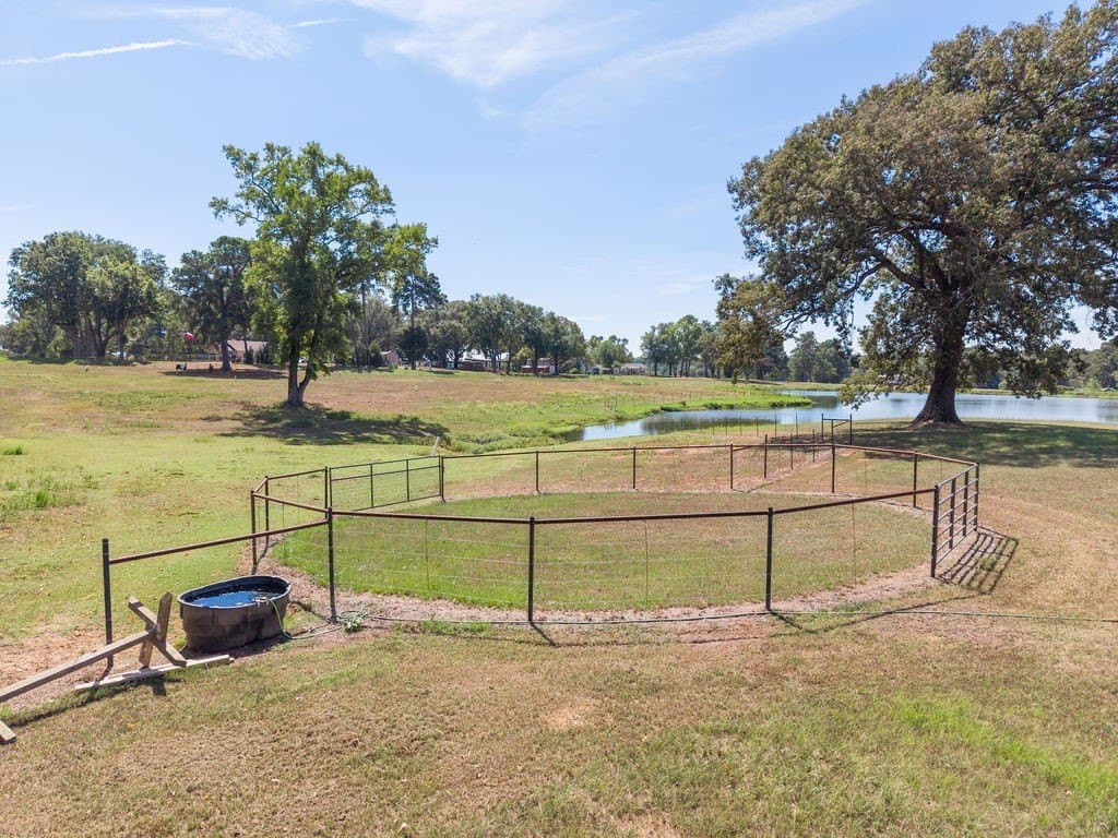 10 acres in Smith County - photo 13