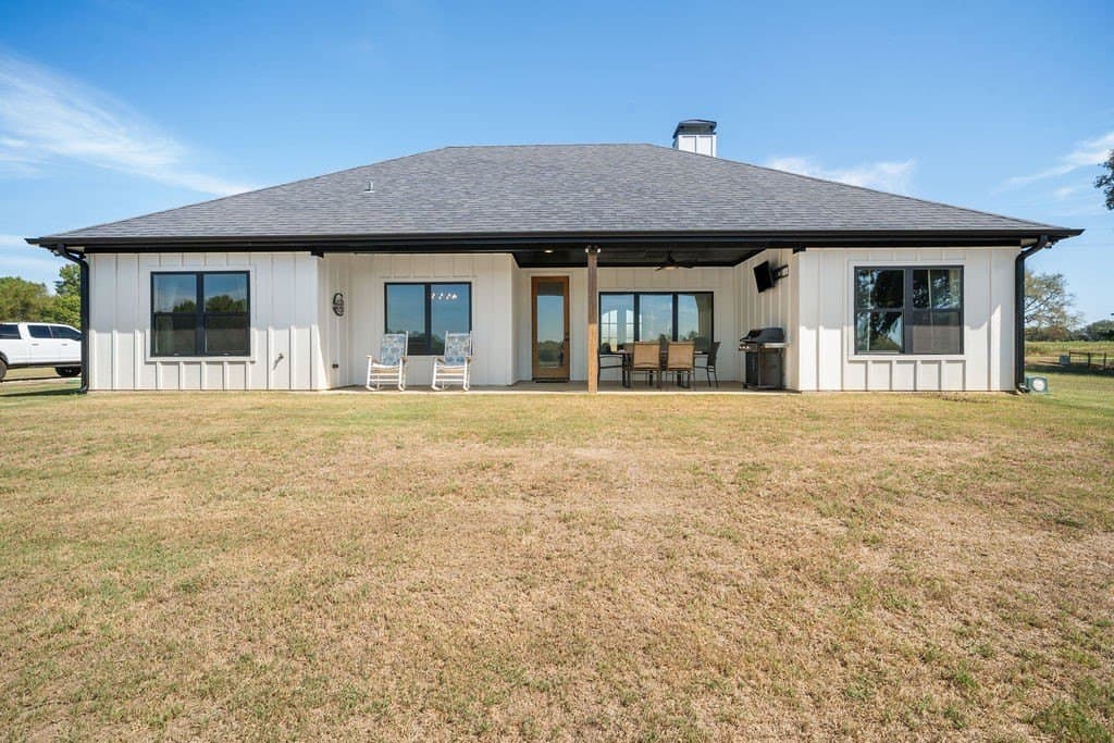10 acres in Smith County - photo 32