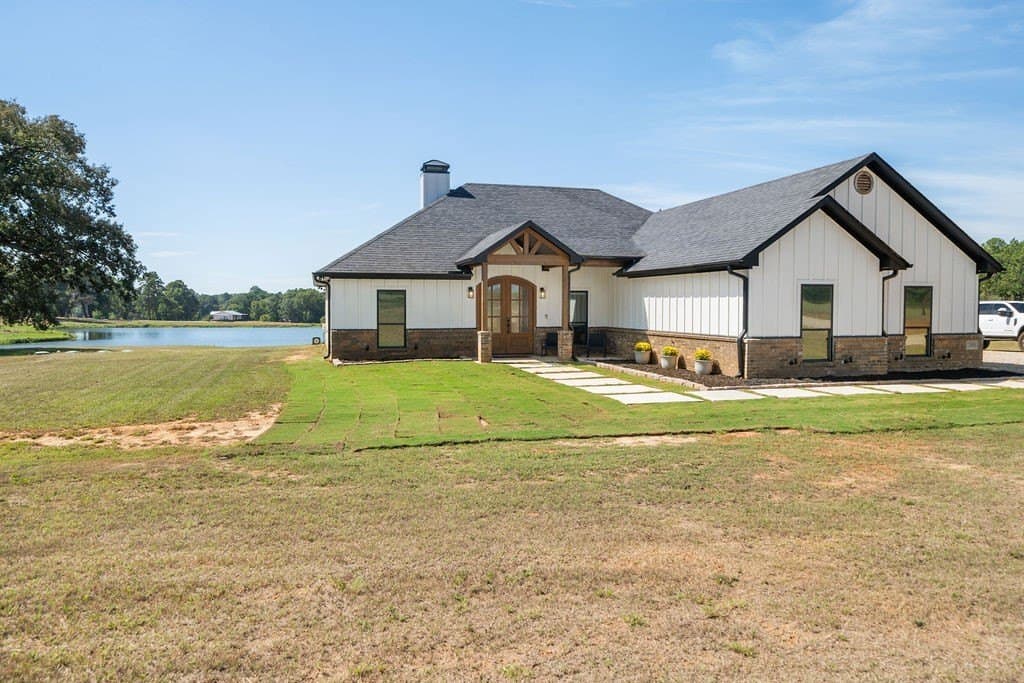 10 acres in Smith County - photo 3