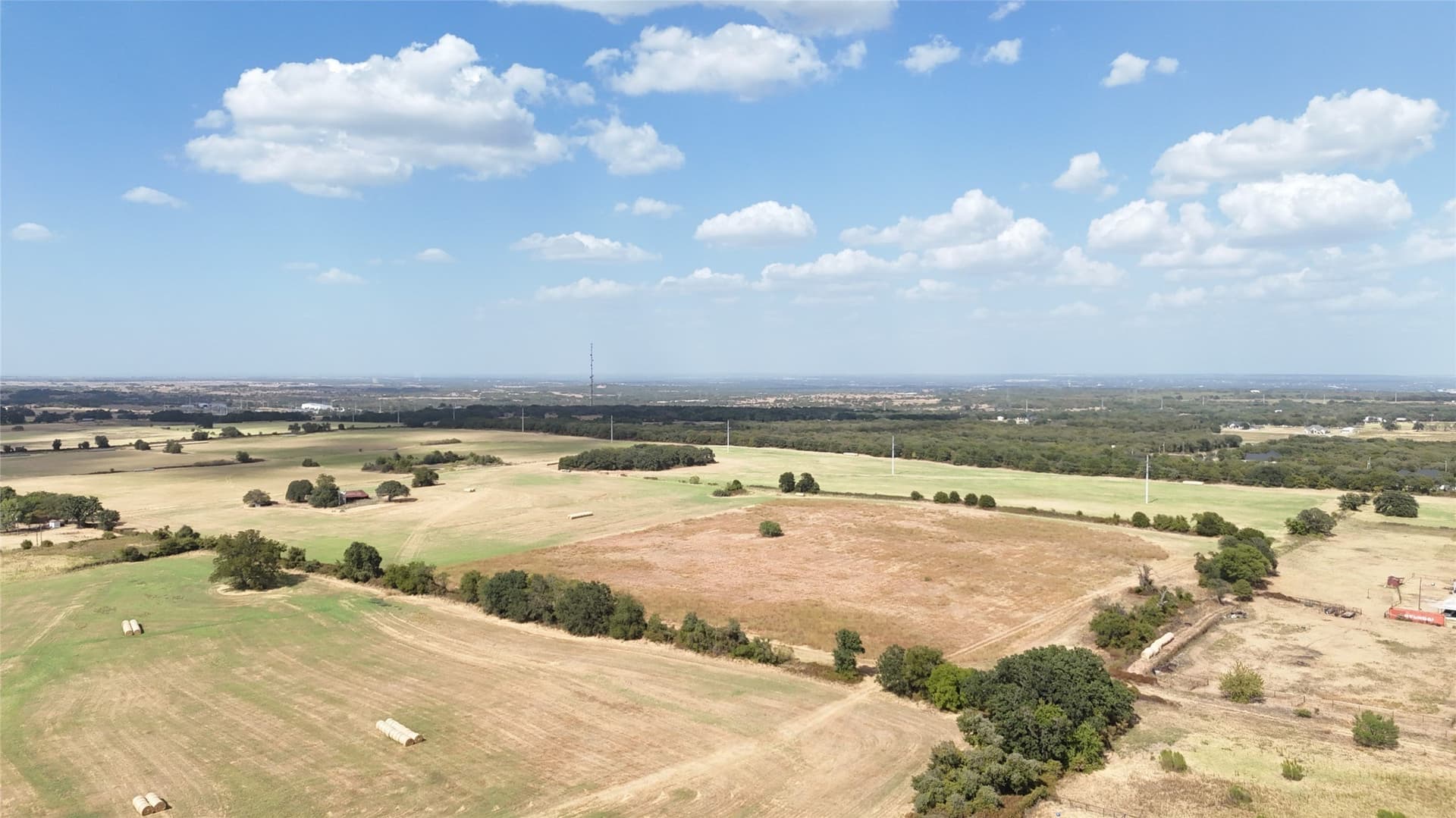 105.93 acres in Hood County - photo 4