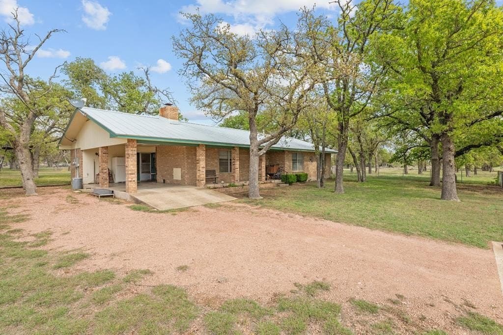 20.5 acres in Gillespie County gallery image 2