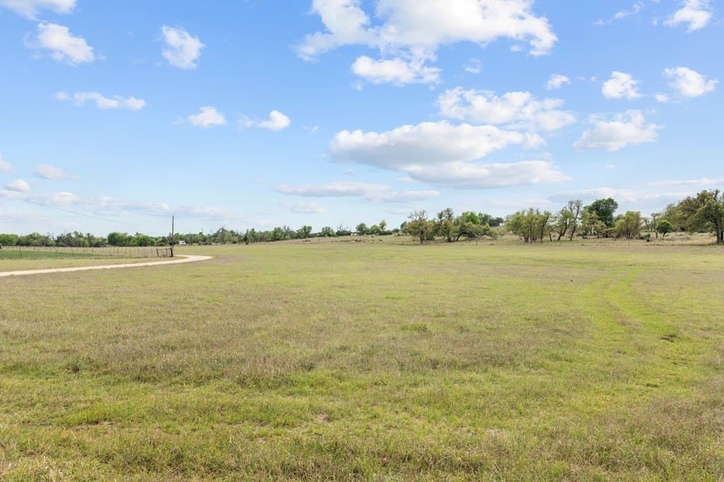 20.5 acres in Gillespie County gallery image 3