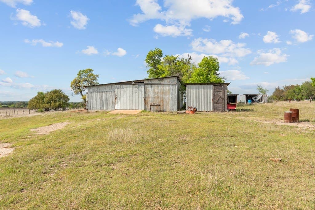 20.5 acres in Gillespie County - photo 21