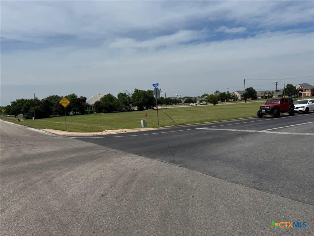1.73 acres in Williamson County