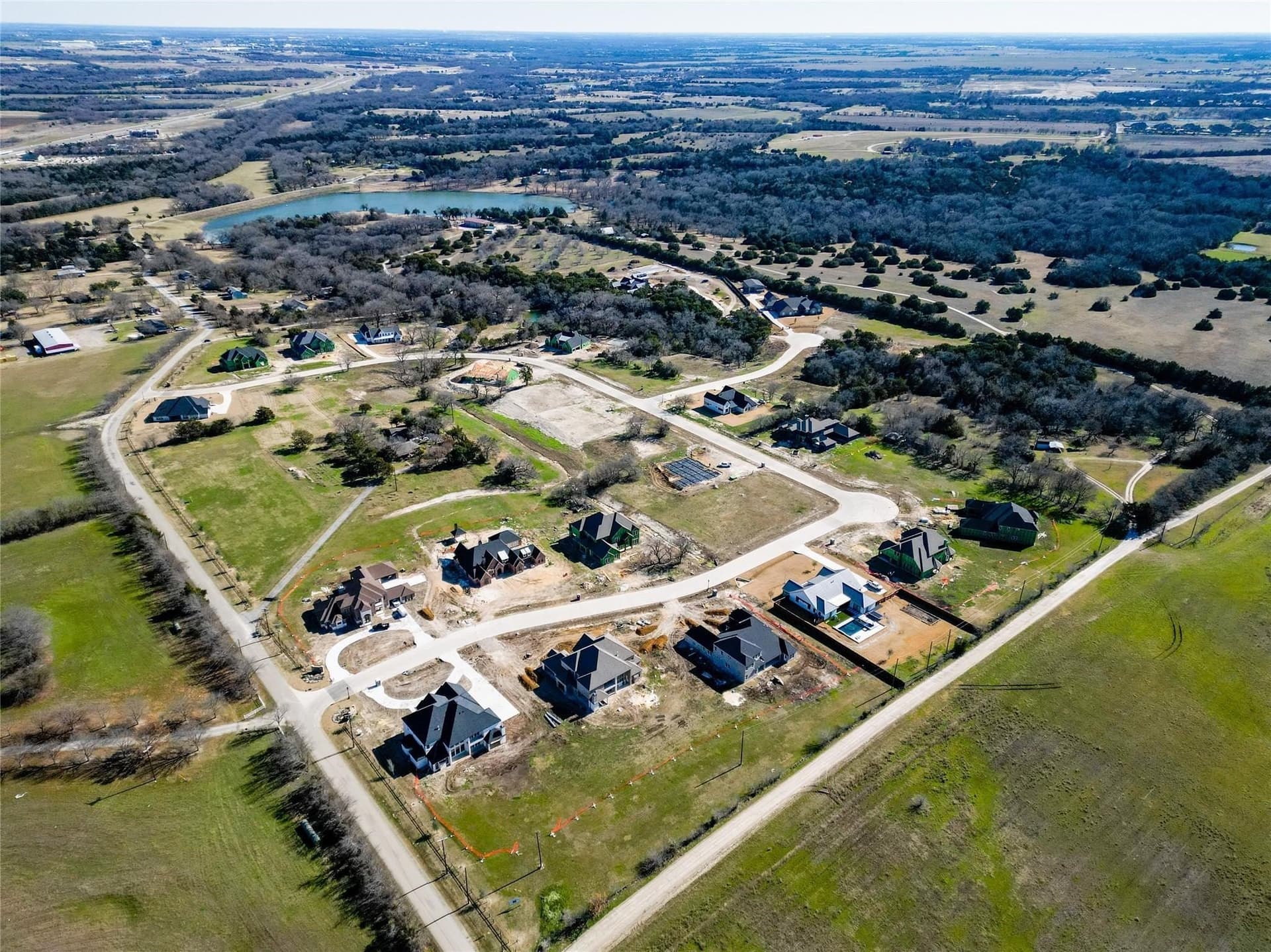 1.12 acres in Ellis County - photo 3