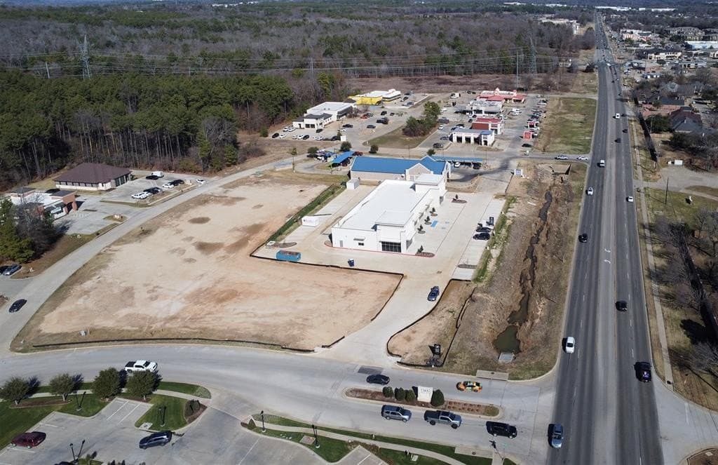 0.67 acres in Smith County gallery image 4