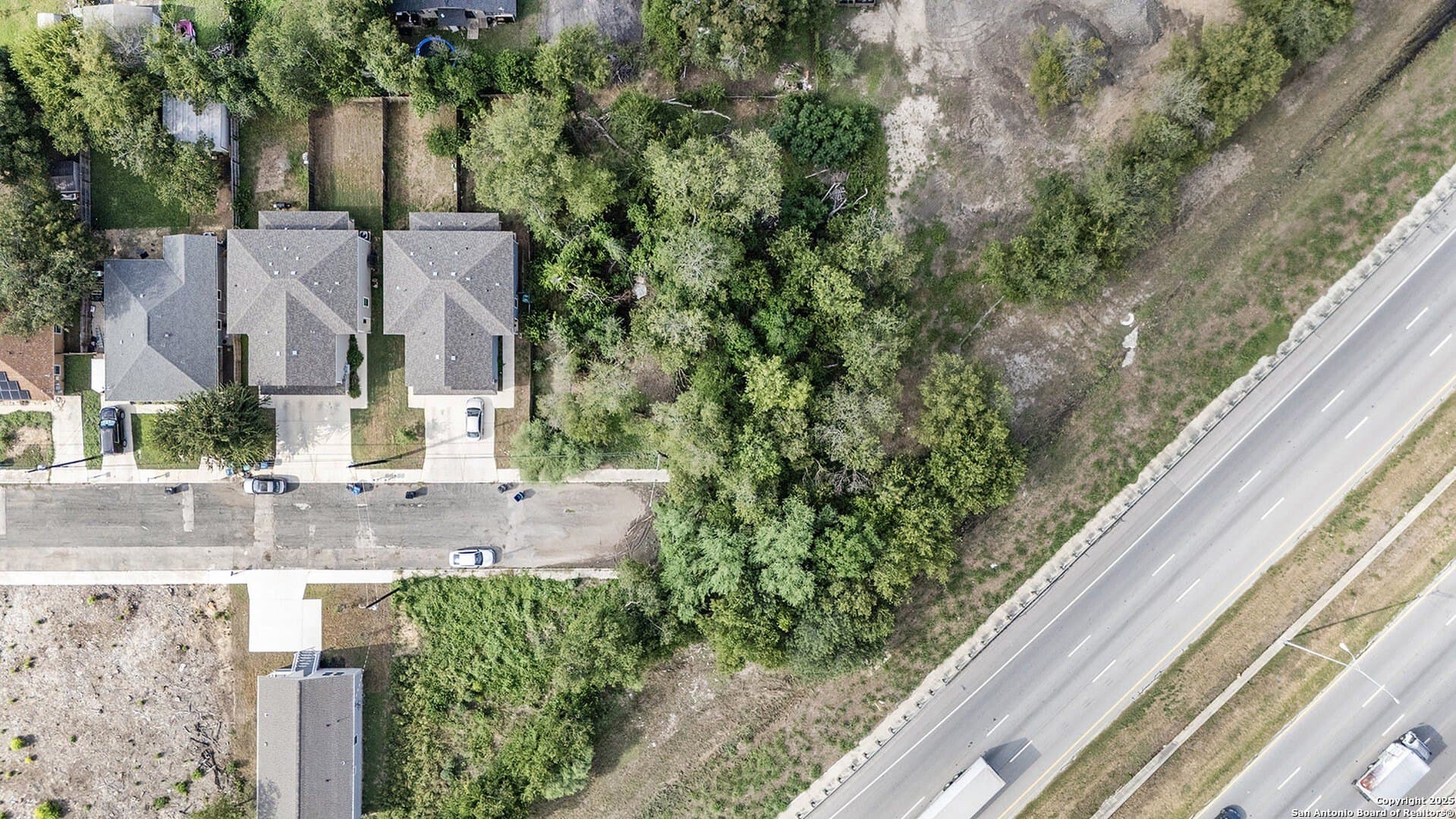 0.32 acres in Bexar County gallery image 3