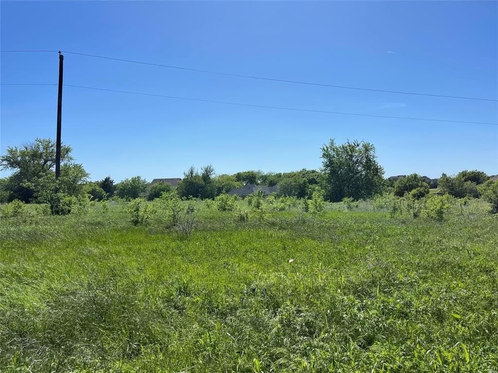 4.22 acres in Ellis County gallery image 3