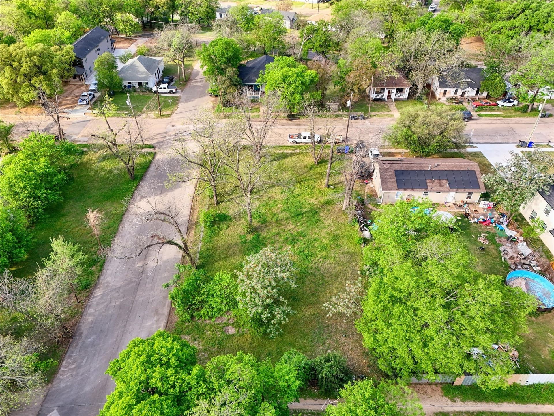 0.27 acres in McLennan County - photo 7