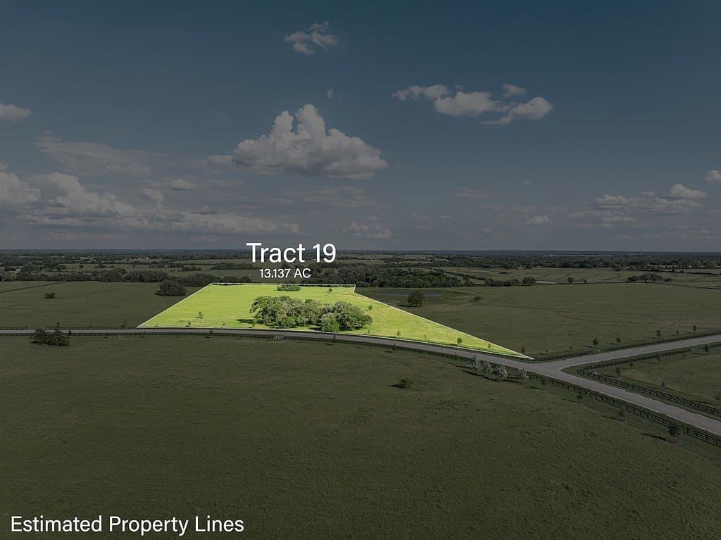 13.14 acres in Fayette County - photo 3