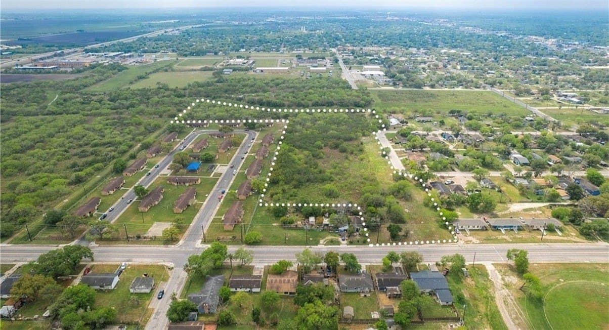 8.16 acres in Kleberg County - photo 6