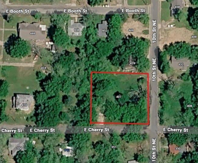 0.4 acres in Lamar County