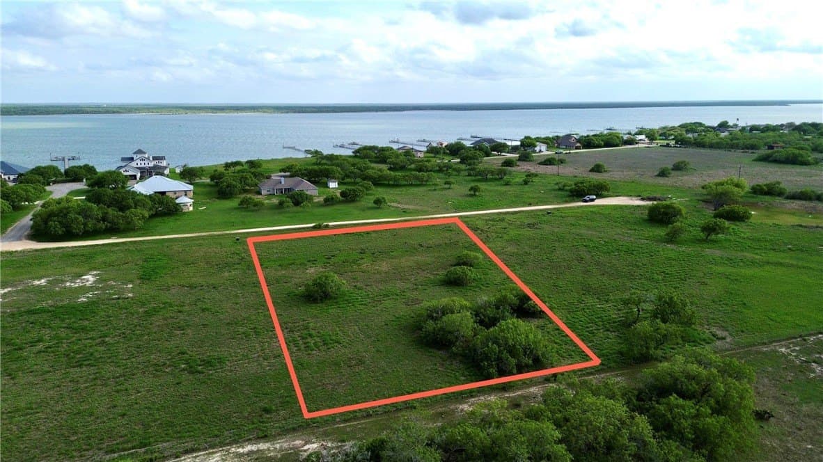 1 acres in Kleberg County gallery image 3