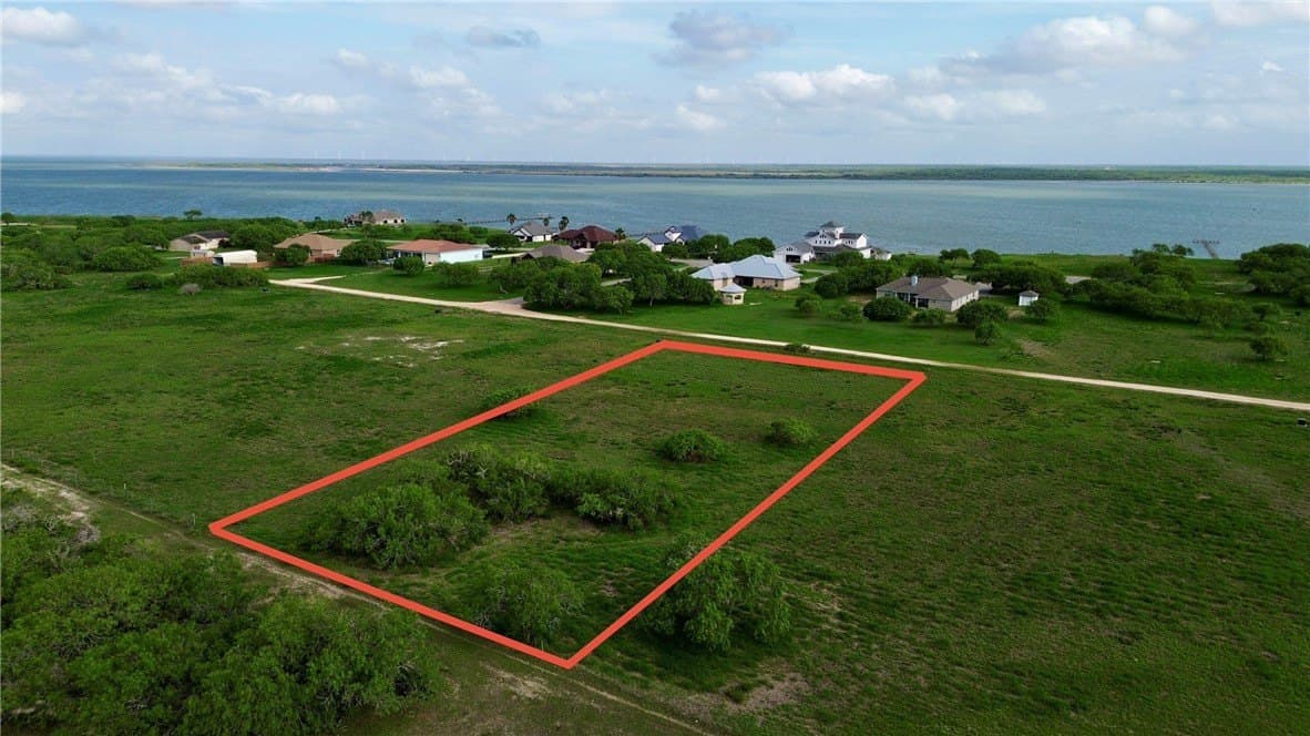 1 acres in Kleberg County gallery image 2