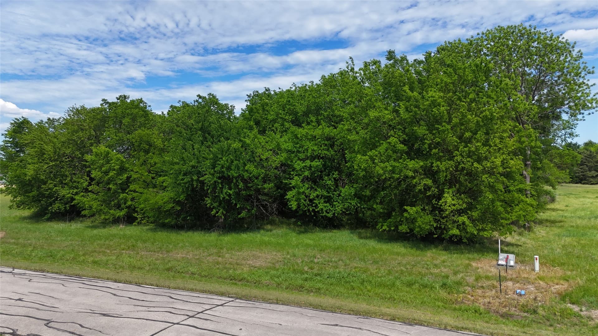 1.12 acres in Navarro County featured view