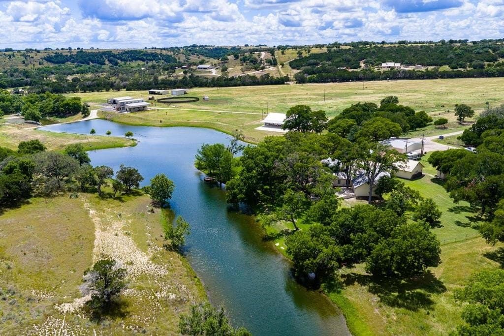 178.45 acres in Kerr County