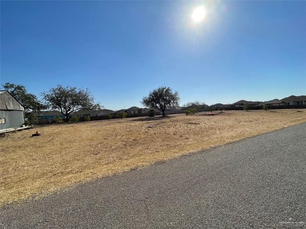 1.58 acres in Hidalgo County - photo 3