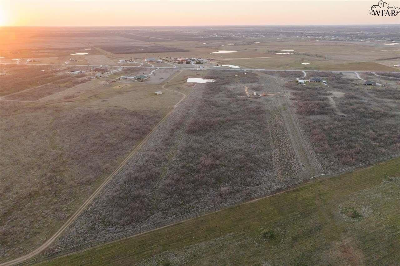 22.93 acres in Archer County gallery image 4