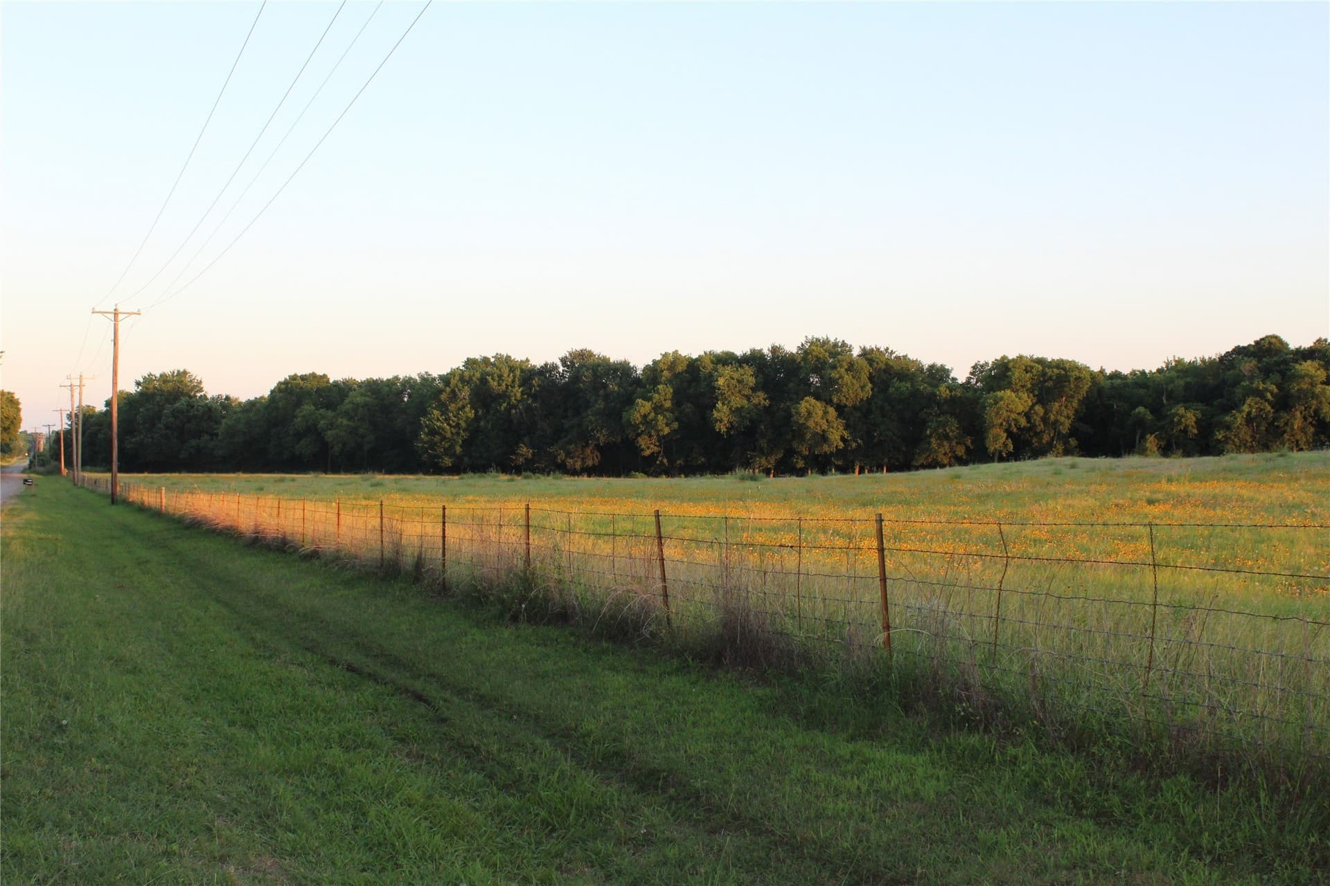 5 acres in Johnson County - photo 2