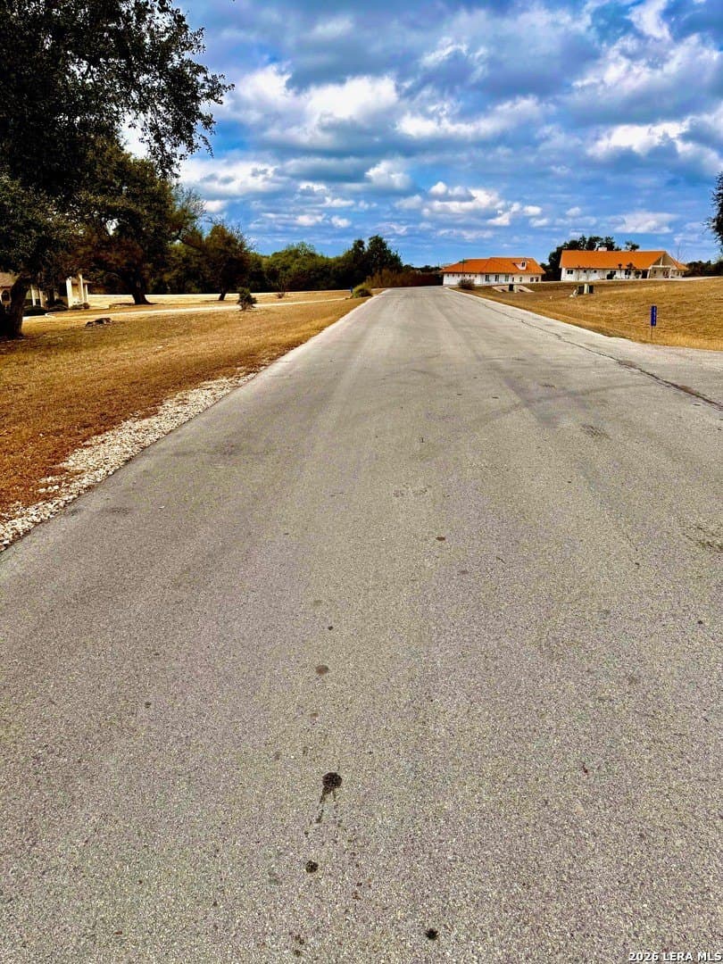 1.07 acres in Comal County - photo 7