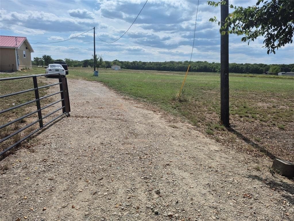 11 acres in Hunt County gallery image 3