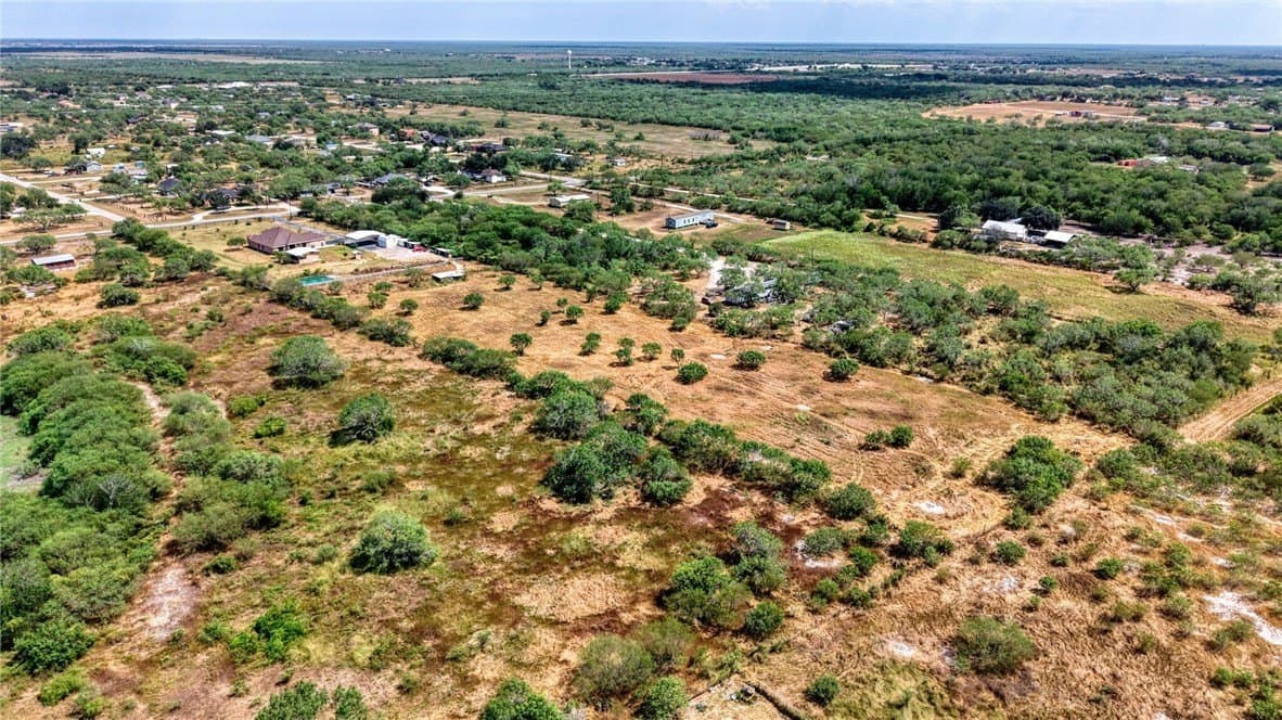 100,000 acres in Jim Wells County - photo 50