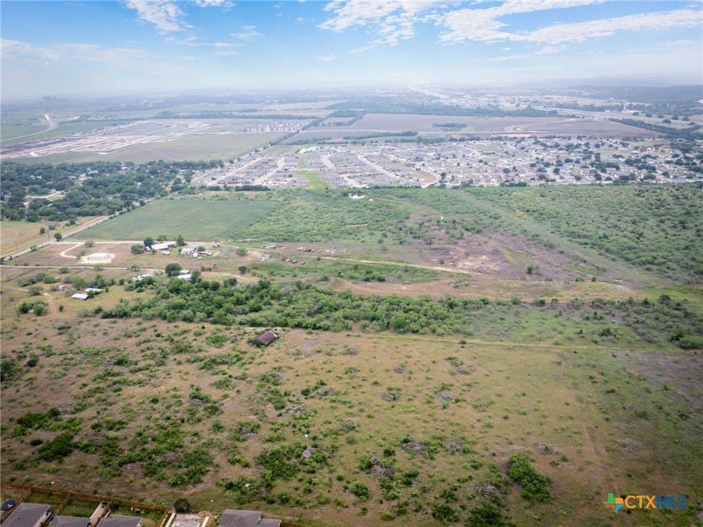 10 acres in Hays County featured view