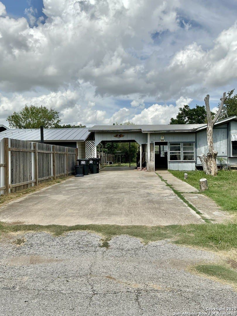 0.64 acres in Bexar County gallery image 2
